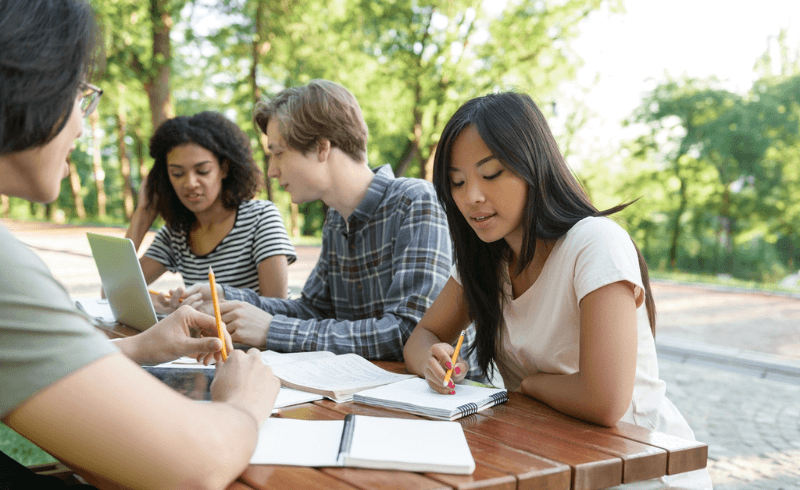 想就讀墨爾本大學嗎？直接從霍桑語言學校開始，無痛接軌大學課程