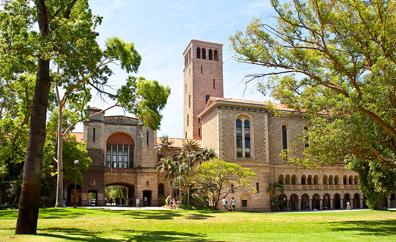 西澳大學